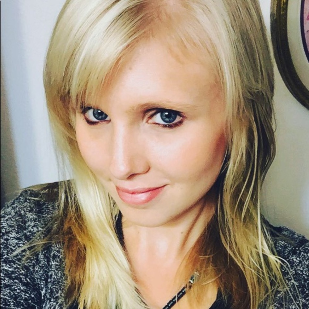 Meet your Posher, Nicole